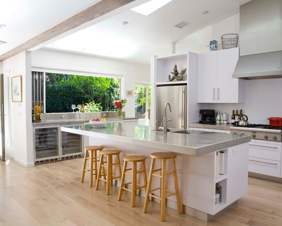 16 Great Design Ideas for Kitchen Islands with Breakfast Bar