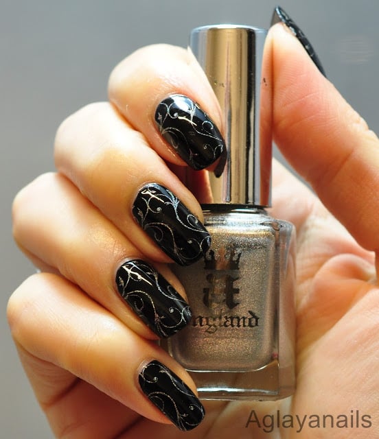 15 Amazing Nail Art Ideas with Black Base