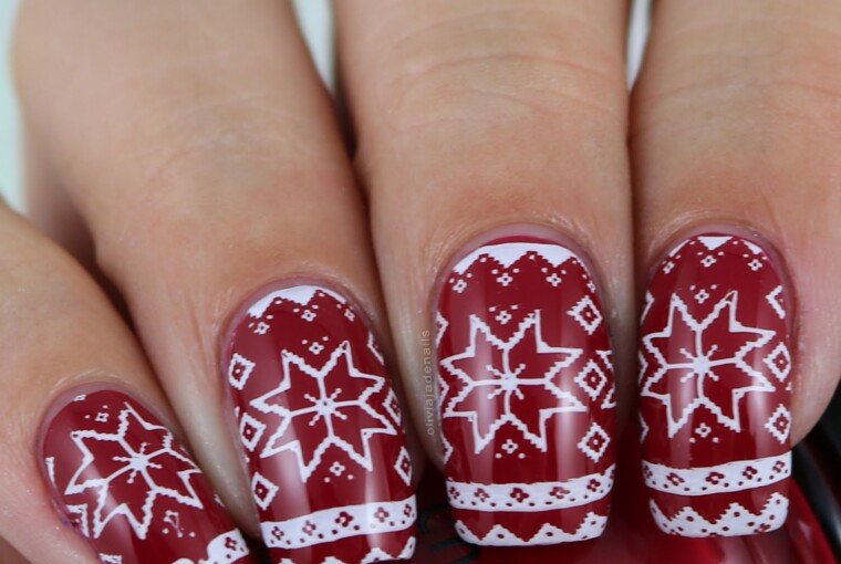 15 Best New Years Eve Nail Art Ideas (Part 1) 15 Best New Years Eve Nail Art Ideas (Part 1) - winter Nail Art Ideas, New Years Eve Nail Art Ideas, new year's eve, nail art ideas