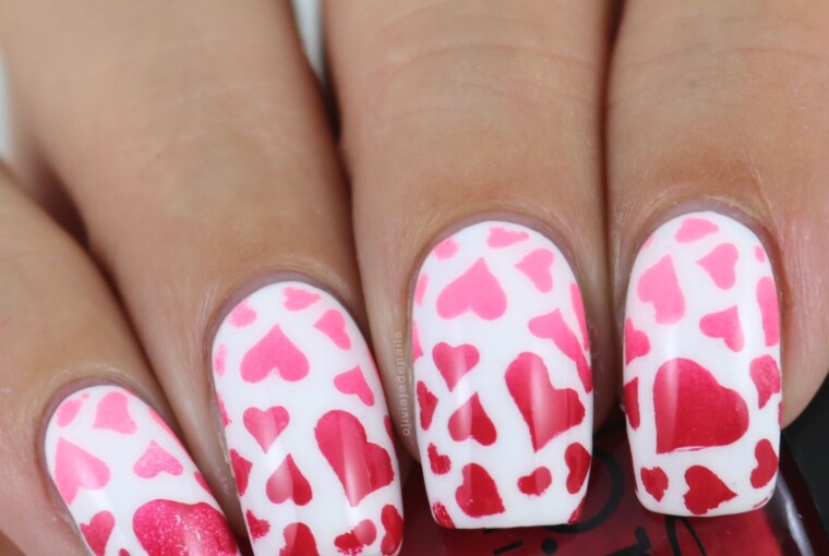16 Cute Red And Pink Nail Designs You Can Rock For The Month Of Love - Valentine's day nail art, red nail art, pink nail art, nail art ideas, diy Valentine's day