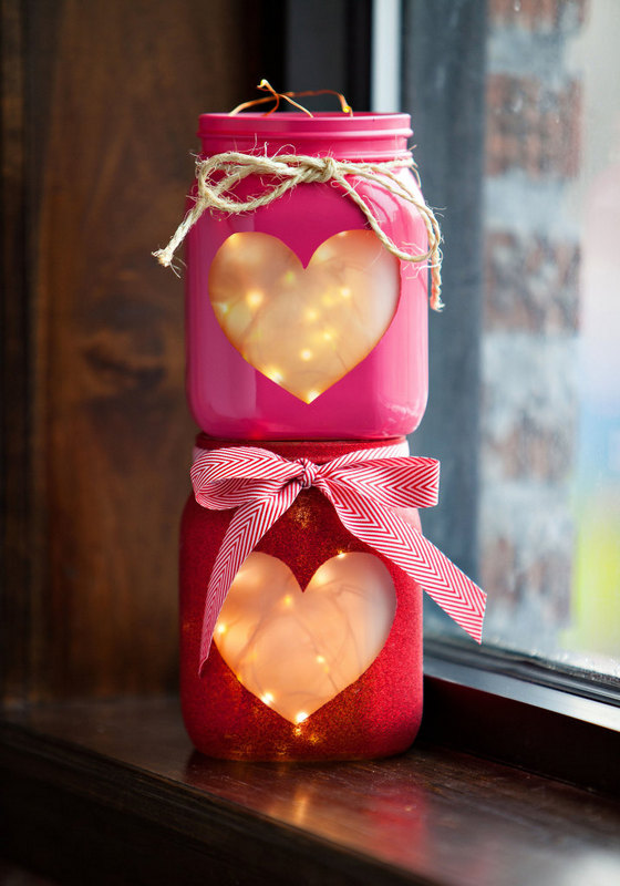 17 Sweet and Simple DIY Valentine's Day Decorations - valentine's day decorations, Valentine's day, diy Valentine's day home decor, diy Valentine's day decorations, diy Valentine's day, diy decorations, DIY Decorating Ideas