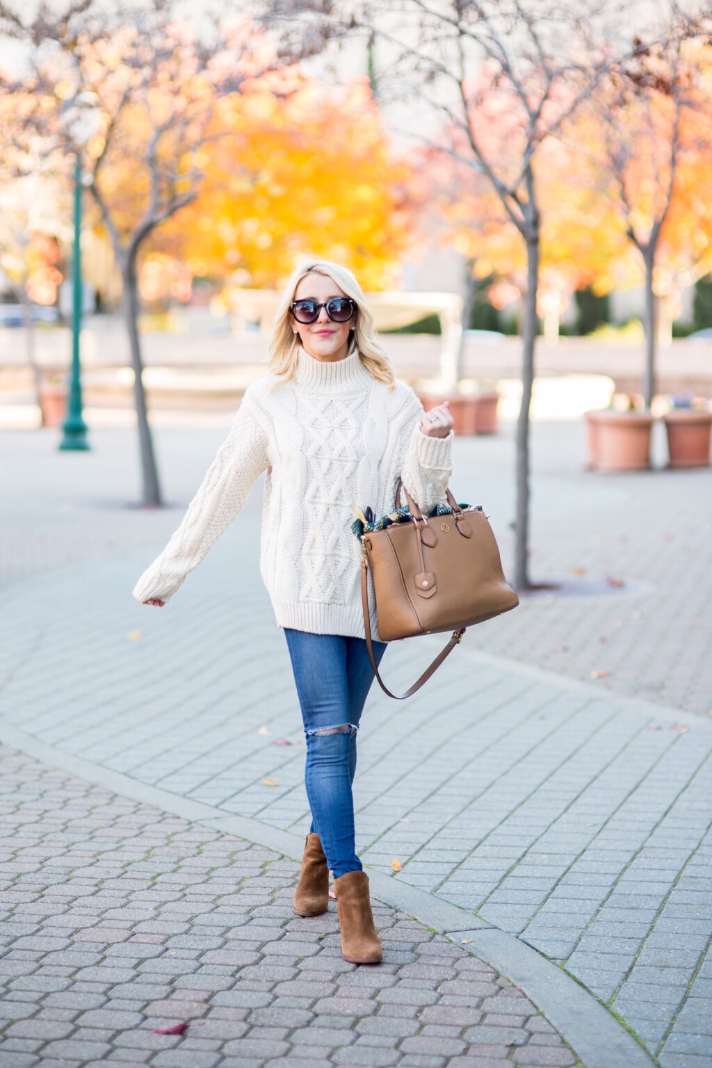 cool turtleneck outfits
