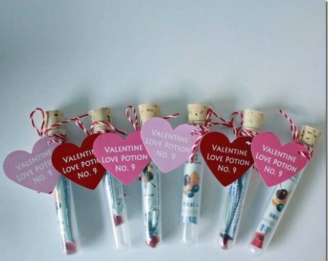 16 Sweet DIY Valentine’s Day Gift Ideas for Him 16 Sweet DIY Valentine’s Day Gift Ideas for Him - diy Valentine's day ideas, diy Valentine's day gifts for him, diy Valentine's day gifts, diy Valentine's day, diy gifts for him, DIY gift ideas