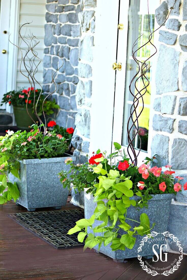 Bright Spring Planters with Curly Branches