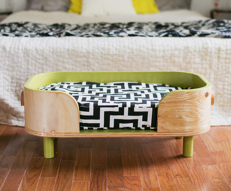 16 Adorable DIY Pet Bed Ideas