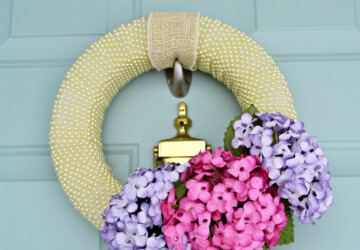 Welcome Spring: 17 Amazing DIY Wreath Ideas - Welcome Spring, spring decor, DIY Wreaths Ideas, diy wreath, diy spring wreath, diy spring home decor, diy spring