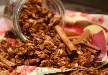 17 Healthy Homemade Granola Recipes - recipes, Homemade Granola Recipes, Homemade, healthy breakfast, Granola Recipes, Granola