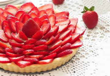 18 Delicious Strawberry Recipes Perfect for Spring  Season - Strawberry Recipes, strawberry, spring recipes, spring dessert recipes, fruit tart recepis, Fruit