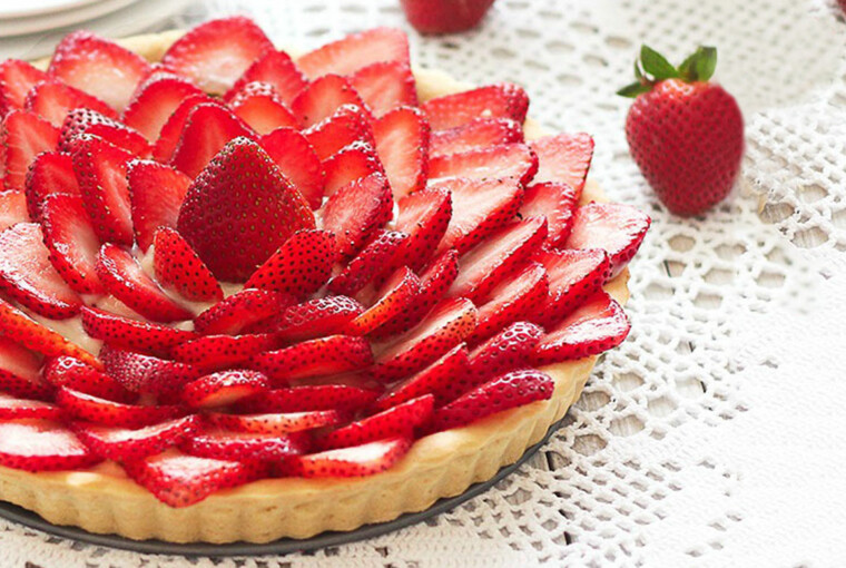 18 Delicious Strawberry Recipes Perfect for Spring  Season - Strawberry Recipes, strawberry, spring recipes, spring dessert recipes, fruit tart recepis, Fruit