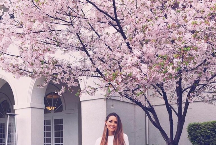 18 Perfect Spring Outfits To Inspire You In April (Part 1) - Spring Outfits To Inspire You In April, Spring Outfits, Next-Level spring Outfits, fashion blogger outfits, April outfit ideas, april fashion trends