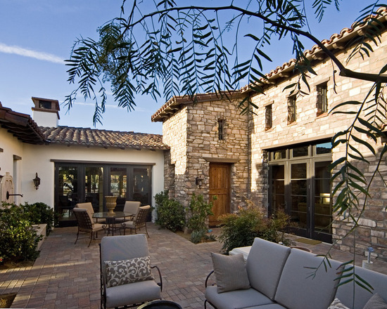 18 Stunning Patio Design Ideas In Tuscan Style