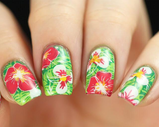 Print On Your Nails:15 Creative Nail Art Ideas Print On Your Nails:15 Creative Nail Art Ideas - rainforest nail art, print nail art ideas, green nail art, colorful nail art, animal print nail art