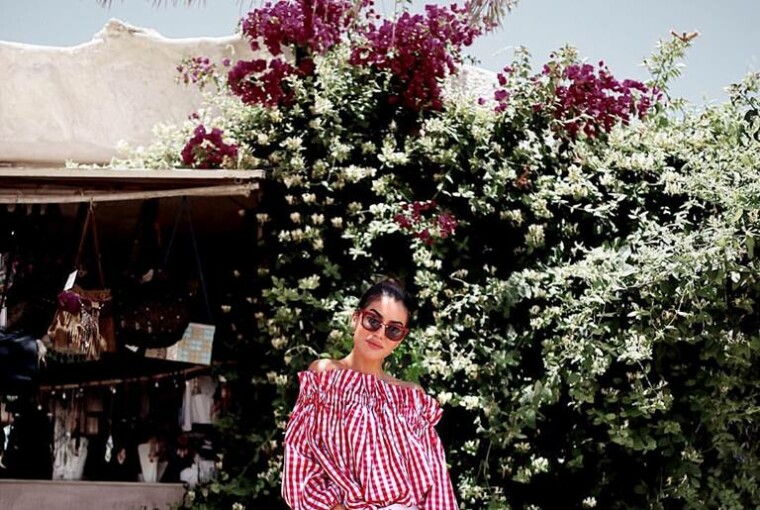 Popular Prints for Summer 2017: 17 Lovely Outfit Ideas Popular Prints for Summer 2017: 17 Lovely Outfit Ideas - tribal prints, summer prints, summer outfit ideas, prints fashion, print trends, Floral Print