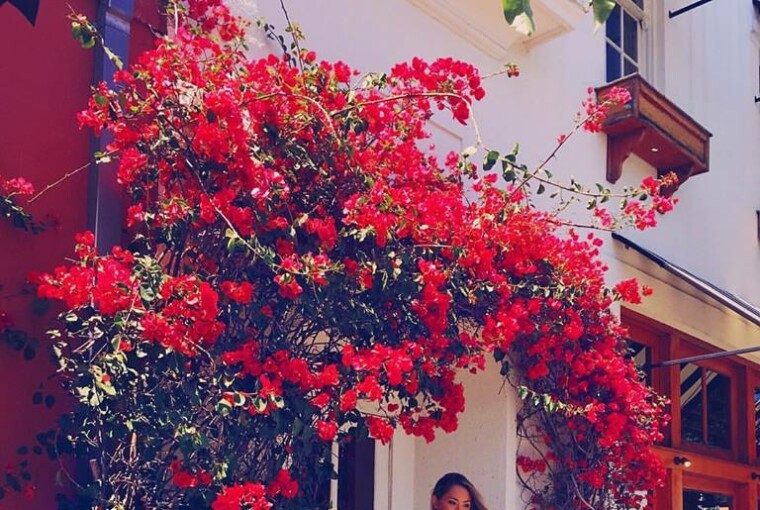 20 Super Chic All-White Outfits To Copy This Summer 20 Super Chic All-White Outfits To Copy This Summer - white summer dress, total white outfit, summer outfit ideas, casual summer outfit, all white outfit ideas, all white