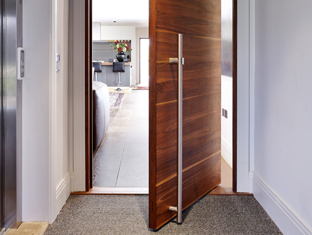 Fitting an Internal Door -