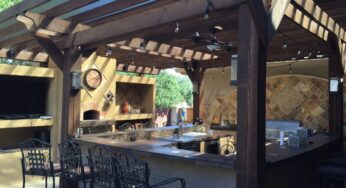 Building an Outdoor Kitchen – Top 6 Planning Considerations