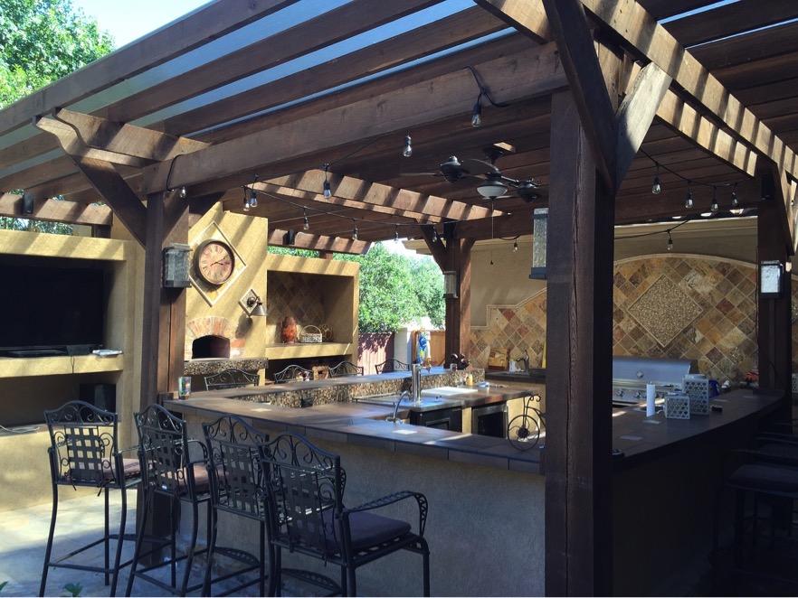 Building an Outdoor Kitchen - Top 6 Planning Considerations - timing, practicality, outdoor kitchen, maintenance, luxuries, features, cost