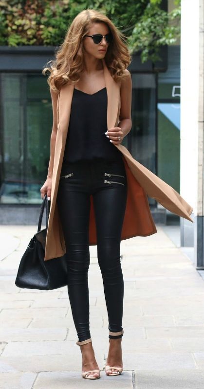 15 Chic Fashion Ideas To Rock Leather Pants - trendy, Tights, Stylish, pants, legwear, leggings, leather pants, leather, ideas, fashion, chic