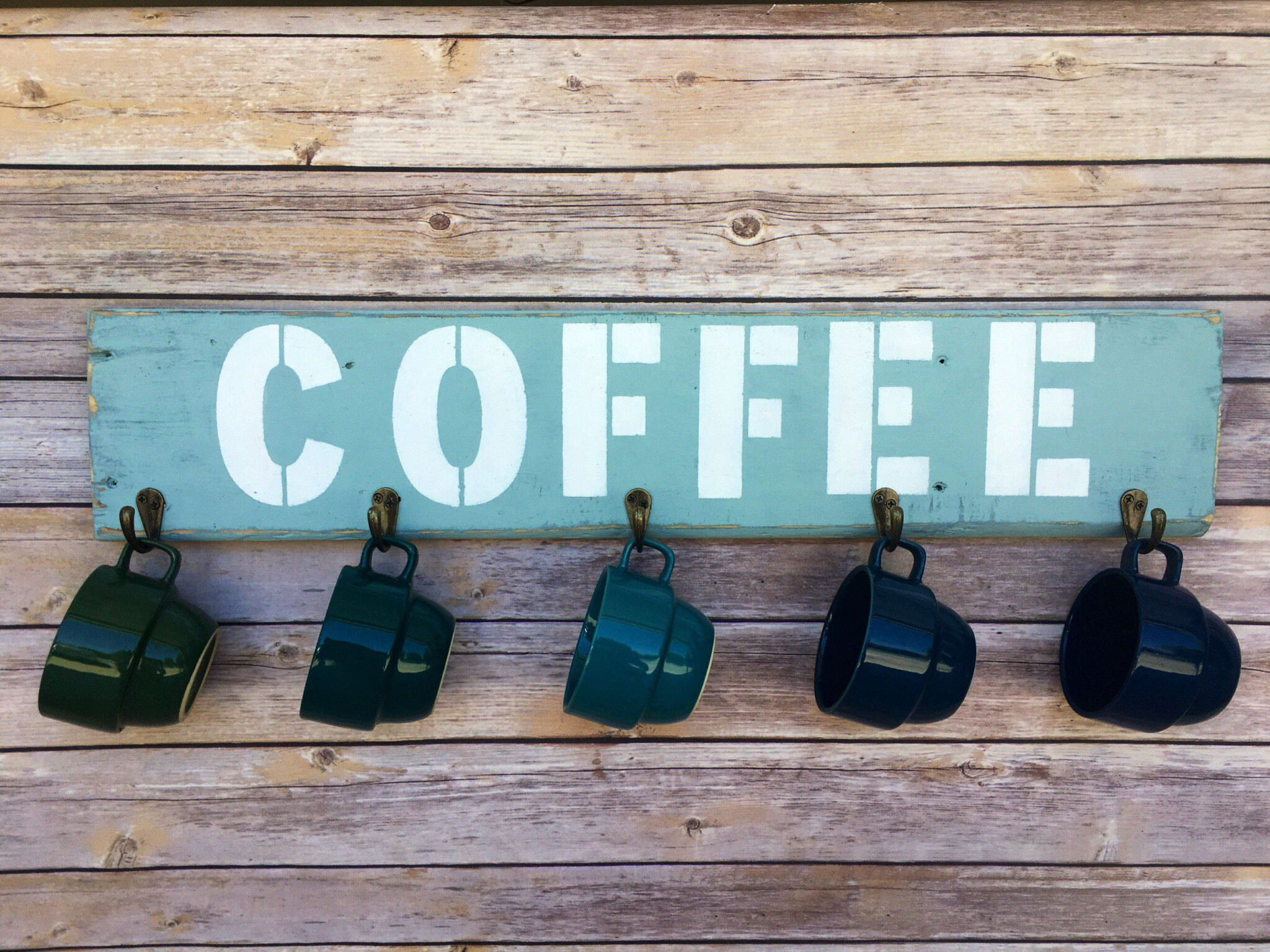 15 Awesome Handmade Coffee Mug Racks For The Coffee Junkies Out There