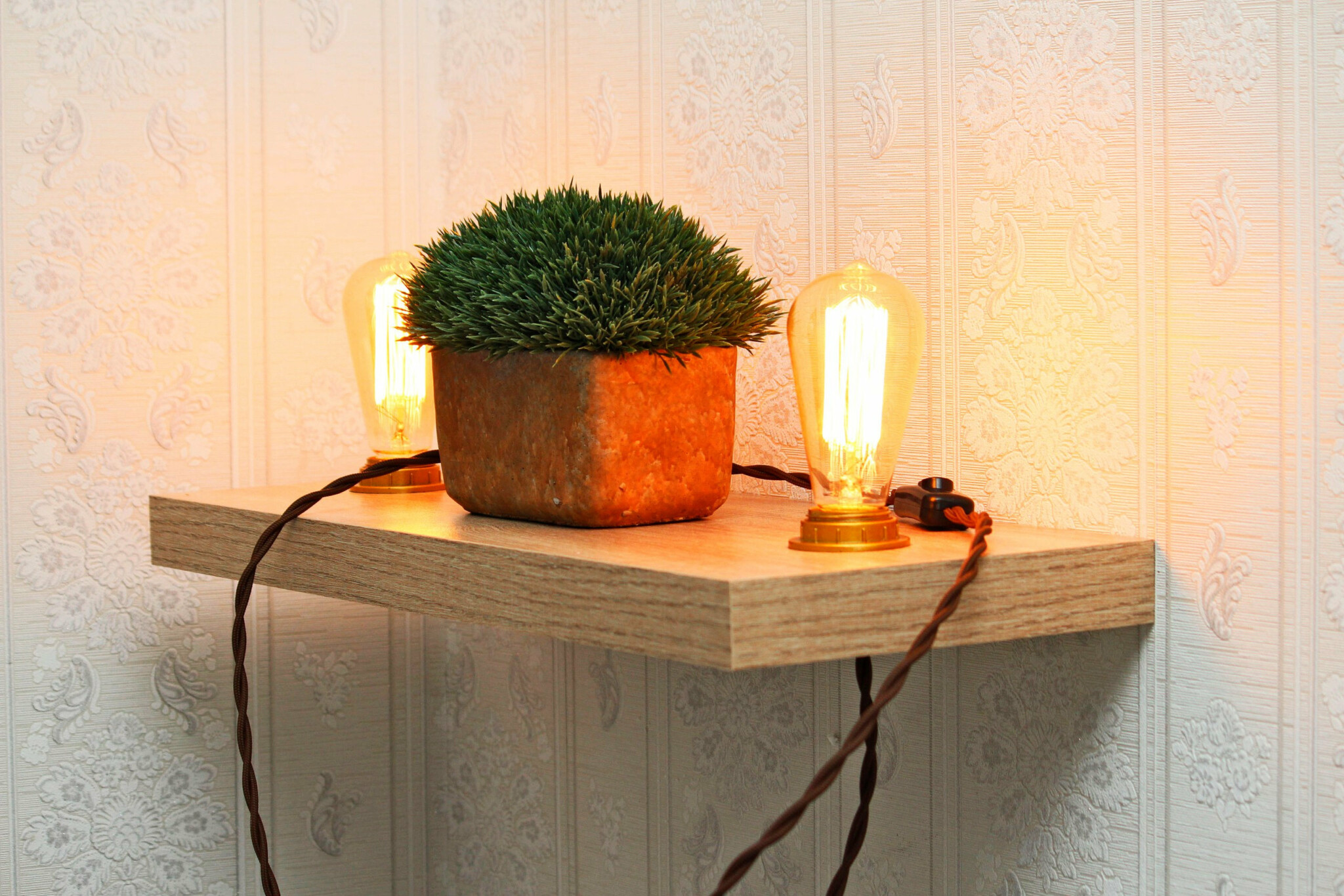 15 Crafty Handmade Lamp Designs That You Can DIY