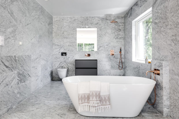 Modern Trends for Bathrooms in 2018 - trends 2018, textured tiles, smart shower, modern trends, lighting trends, contemporary cabinets, bathroom lighting, bathroom