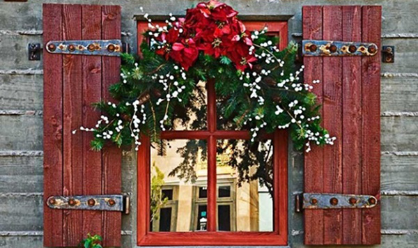 Quick Tips for Cleaning Your Window Treatments for the Holidays -