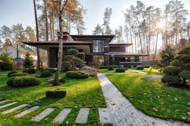 The Prairie House By Yunakov Architecture in Kiev, Ukraine Is A Home That You Must See - yunakov architecture, ukraine, residence, prairie house, luxury, kiev, japanese architecture, interior, house, home, Frank Lloyd Wright, exterior, Contemporary Home, contemporary exterior, contemporary