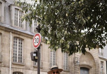 15 Great Street Style Outfit Ideas for the Last Days of Summer - summer street style, summer outfit ideas, street style trends, Last Days of Summer outfit, Last Days of Summer
