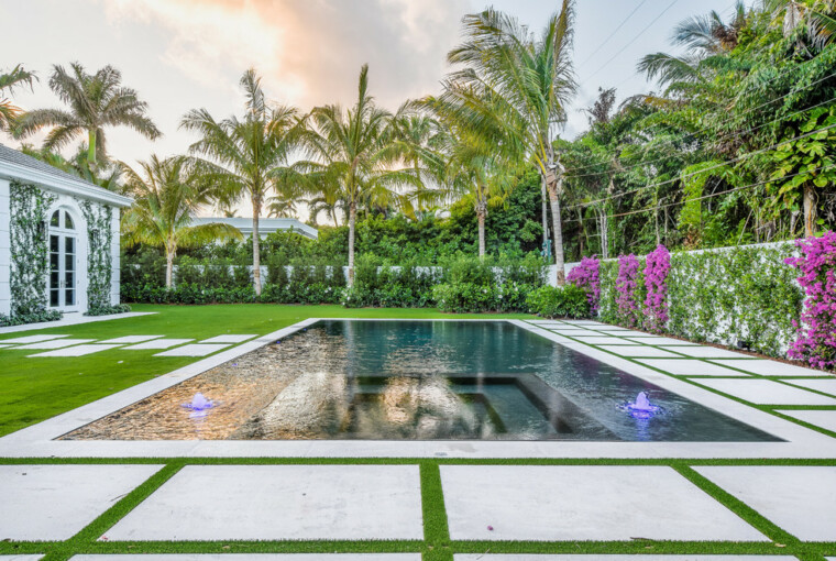 18 Picturesque Swimming Pools You Will Want To Have In Your Backyard - swimming pool, swimming, private swimming pool, private pool, private, pool, backyard swimming pool, backyard pool, backyard