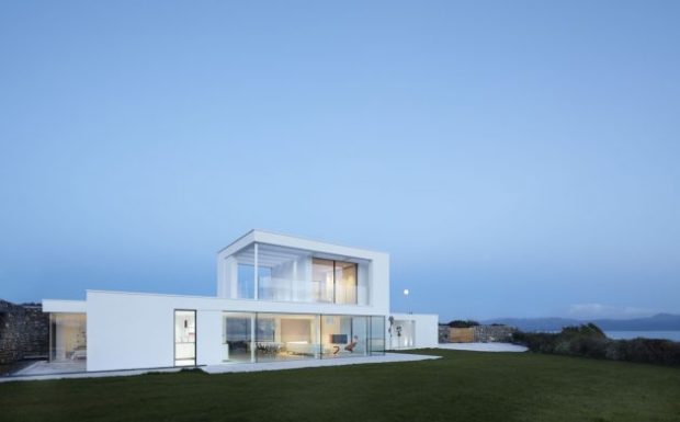 Cefn Castell House - A Modern Cliffside Residence by Stephenson Studio in Wales - Wales, view, UK, residence, modern, minimalist, luxury, interior, house, home, exterior, contemporary, Cefn Castell