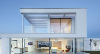Cefn Castell House – A Modern Cliffside Residence by Stephenson Studio in Wales