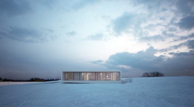 Moomoo Architects Blend The Reykjavik House In With The Snowy Icelandic Environment - White, reykjavik house, moomoo architects, modern, minimalist, interior, iceland, glazed, exterior, environment, contemporary