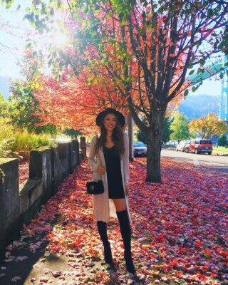 20 Super Cute Fall Outfit Ideas From Our Favorite Fashion Bloggers