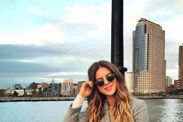 Say Goodbye to Fall and Hello to Winter With These 18 Outfits - winter office outfit, fall to winter outfits, fall street style, fall outfit ideas, casual winter outfits