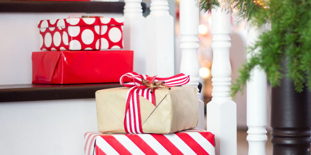 DIY Christmas Gifts: 13 Handmade Gift Ideas Under $5 - Handmade Gift Ideas Under $5, DIY Christmas Gifts in a Jar, diy christmas gifts for kids, DIY Christmas Gifts, Christmas Handmade Gift Ideas Under $5