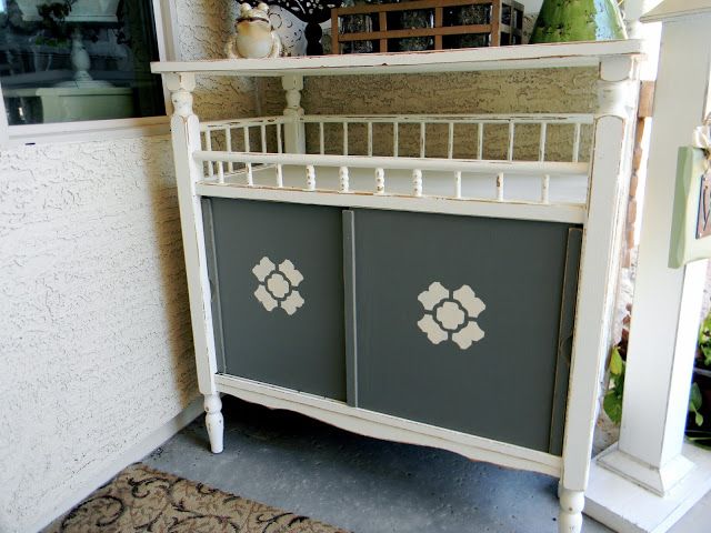 upcycle changing table