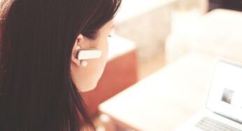 How Can Wearable Technology Revolutionize Customer Service