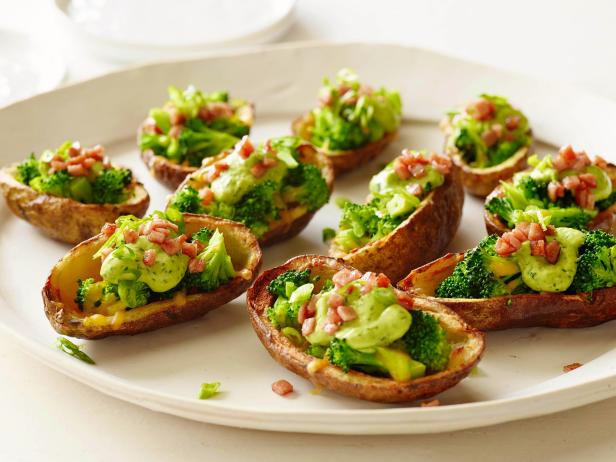 17 Great Potato Skin Recipes for Perfect Lunch and Dinner - Potato Skin Recipes, Potato Side Dish Recipes, Potato recipes, lunch Recipes, dinner recipes