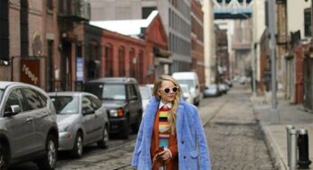16 Bright and Colorful Outfits for Cold Winter Days