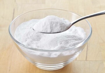 12 Fantastic Different Ways To Use Baking Soda - DIY Home, diy cosmetics, diy beauty products, Different Ways To Use Baking Soda, Baking Soda