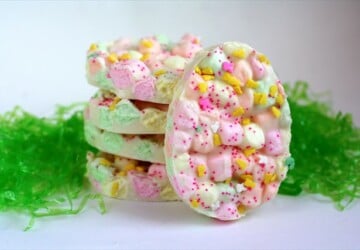 Looking for Easter Candy Ideas? 20 Easy Sweet Treats You Can Make - Easter treats, Easter Sweet Treats, Easter desserts, Easter Candy Ideas, Easter Cake, Easter Bunny Cake