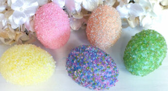 18 Simple and Easy DIY Ways to Decorate Easter Eggs