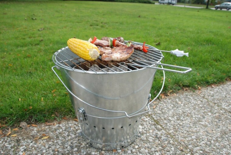 Cheap and Easy Ideas for DIY Barbecue Grills - outdoor barbecue, Grills, DIY Grills, DIY Barbecue Grills, DIY Barbecue, Barbecue Grills, backyard barbecue