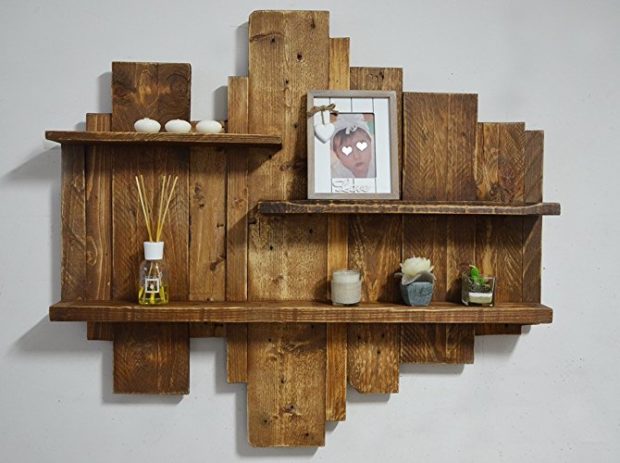 5 Things You Can DIY From Wooden Pallets - Planter, pallets, garden table, fence, diy shelves, diy, bed