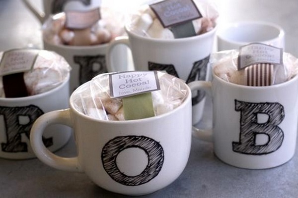 16 Unique DIY Hostess Gift Ideas 16 Unique DIY Hostess Gift Ideas - DIY party favors, diy party crafts, DIY Hostess Gift Ideas, DIY Gifts for the Home, diy gifts, DIY gift ideas