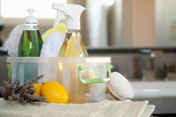 DIY Cleaning Recipes for Daily Use - Homemade, diy cleaners, diy