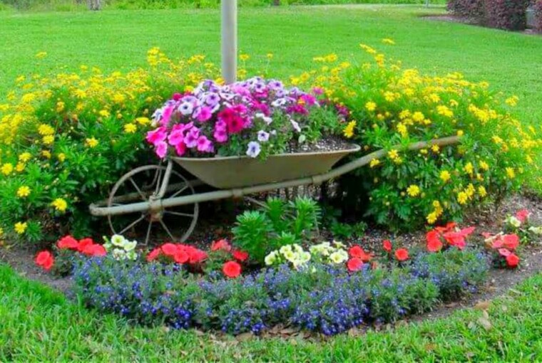 15 DIY Wheelbarrow Repurposing Ideas 15 DIY Wheelbarrow Repurposing Ideas - Wheelbarrow, DIY Wheelbarrow Repurposing Ideas, DIY Wheelbarrow Ideas, DIY Repurposing Ideas