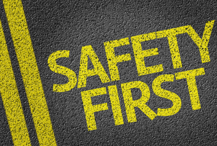 5 Tips to Staying Safe on the Road While staying on a Budget 5 Tips to Staying Safe on the Road While staying on a Budget - travel, safe on the road, pedestrians, distance, cyclists, car