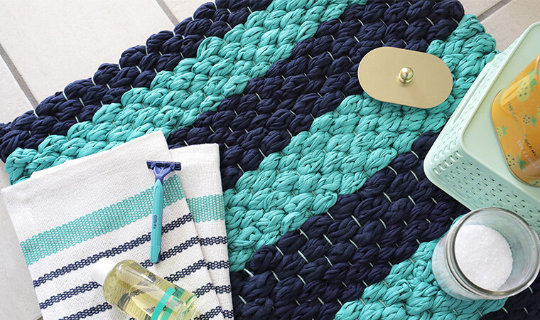 DIY Bath Mats To Restyle Your Bathroom DIY Bath Mats To Restyle Your Bathroom - DIY Mats, DIY Bathroom, DIY Bath Mats, Bath Mats