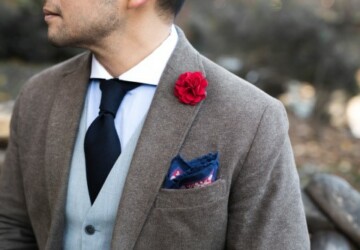 TIPS TO WEAR A LAPEL Flower | Gentleman Style - weddings, styling, men, lapel flowers, fashion, everyday wear